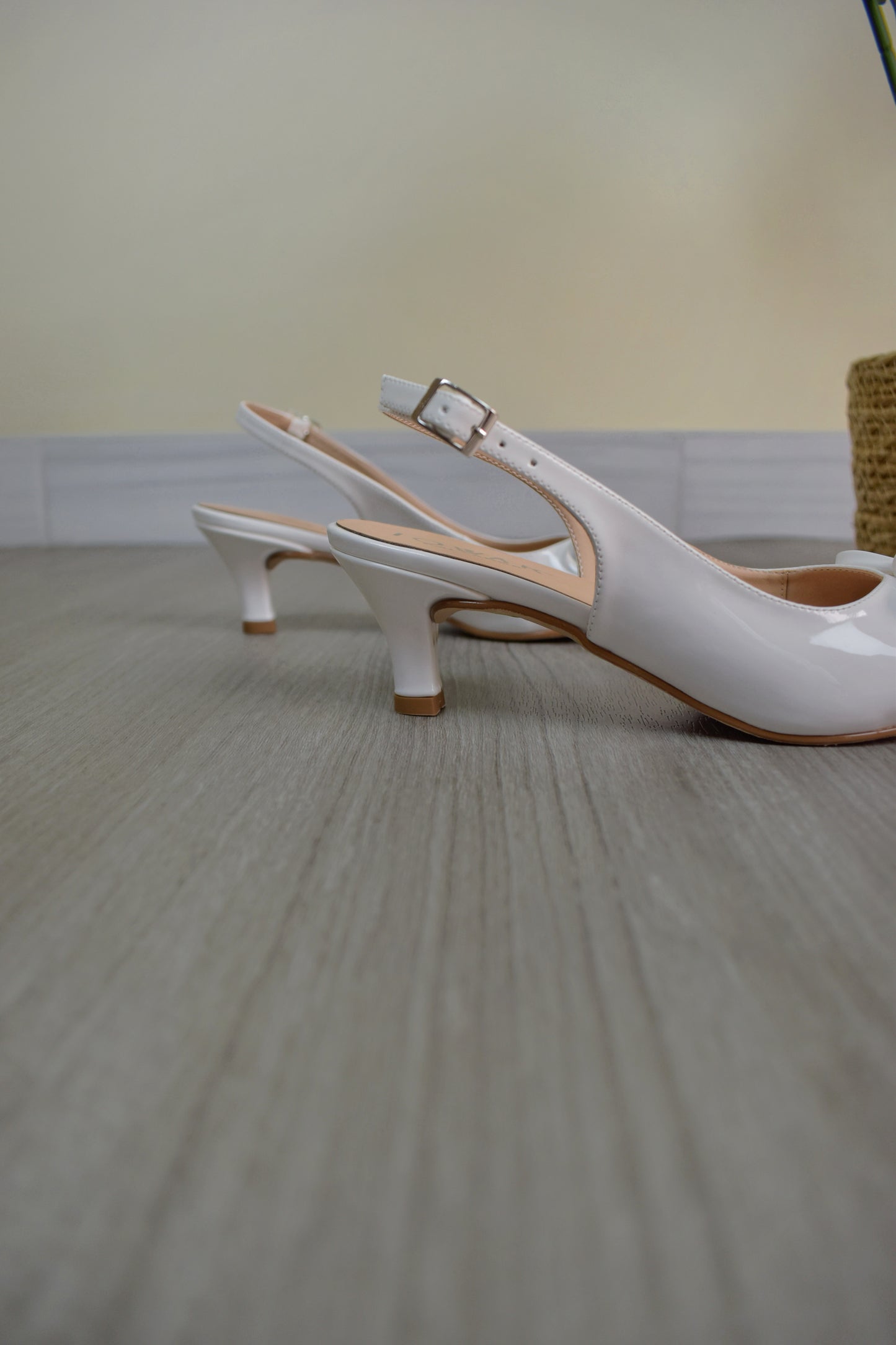 Stilettos RACHEL blanco charol