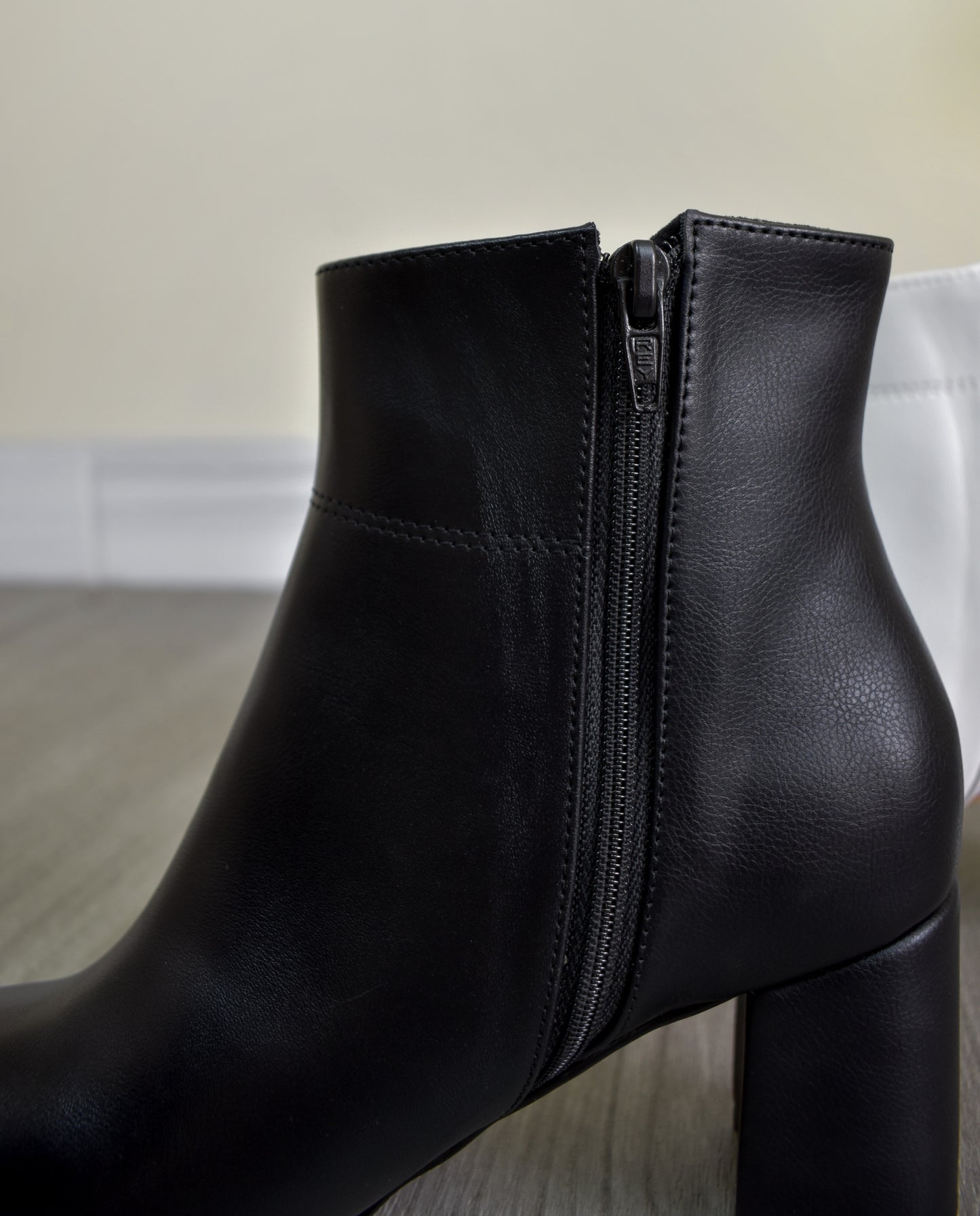PARIS boots negro