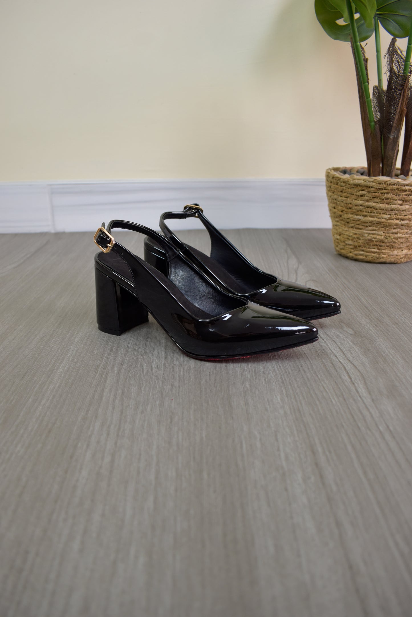 Stilettos MILEY negro charol