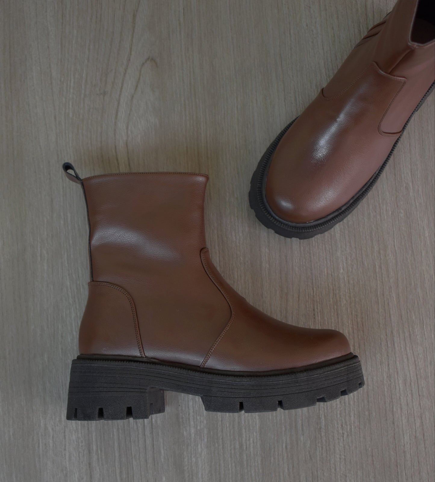 LUCIE boots chocolate