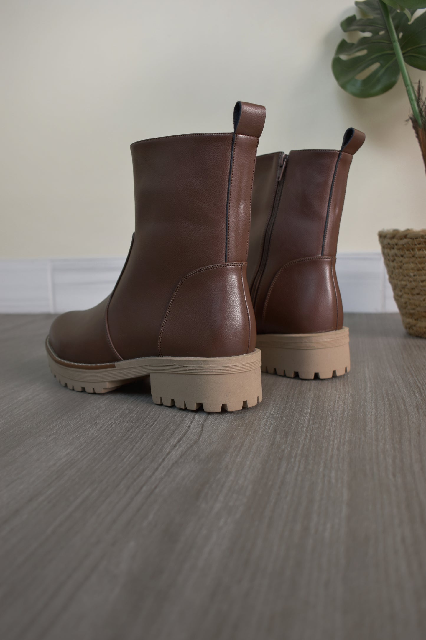 LUCIE boots chocolate PL2