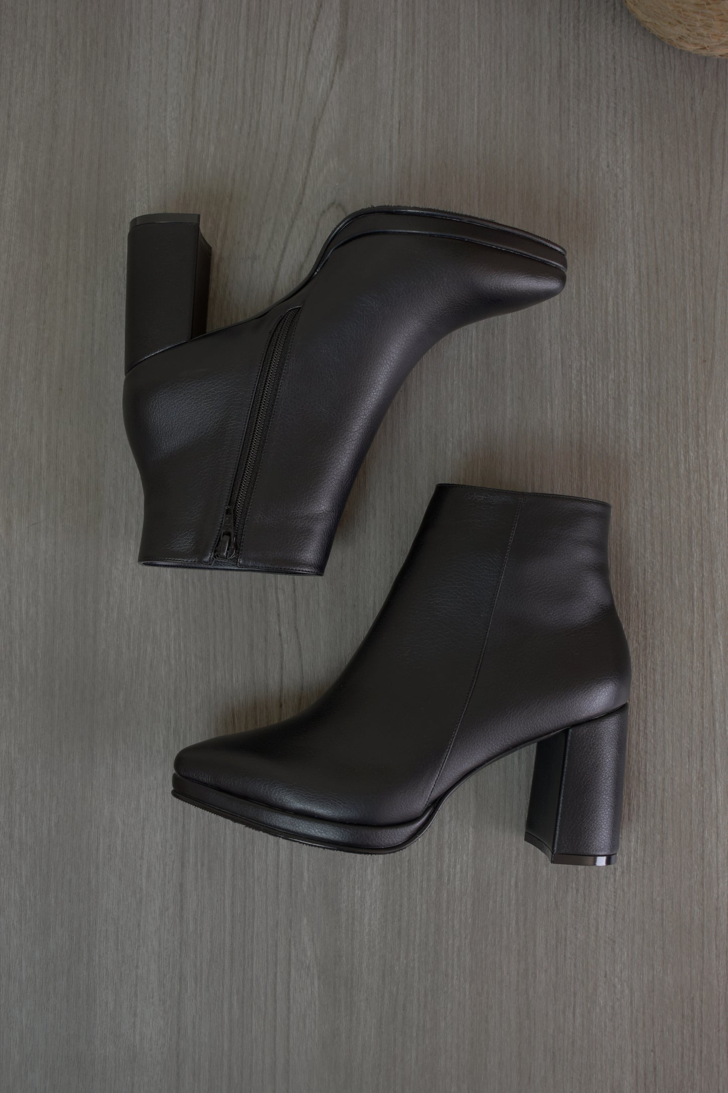 VIENNA boots negro
