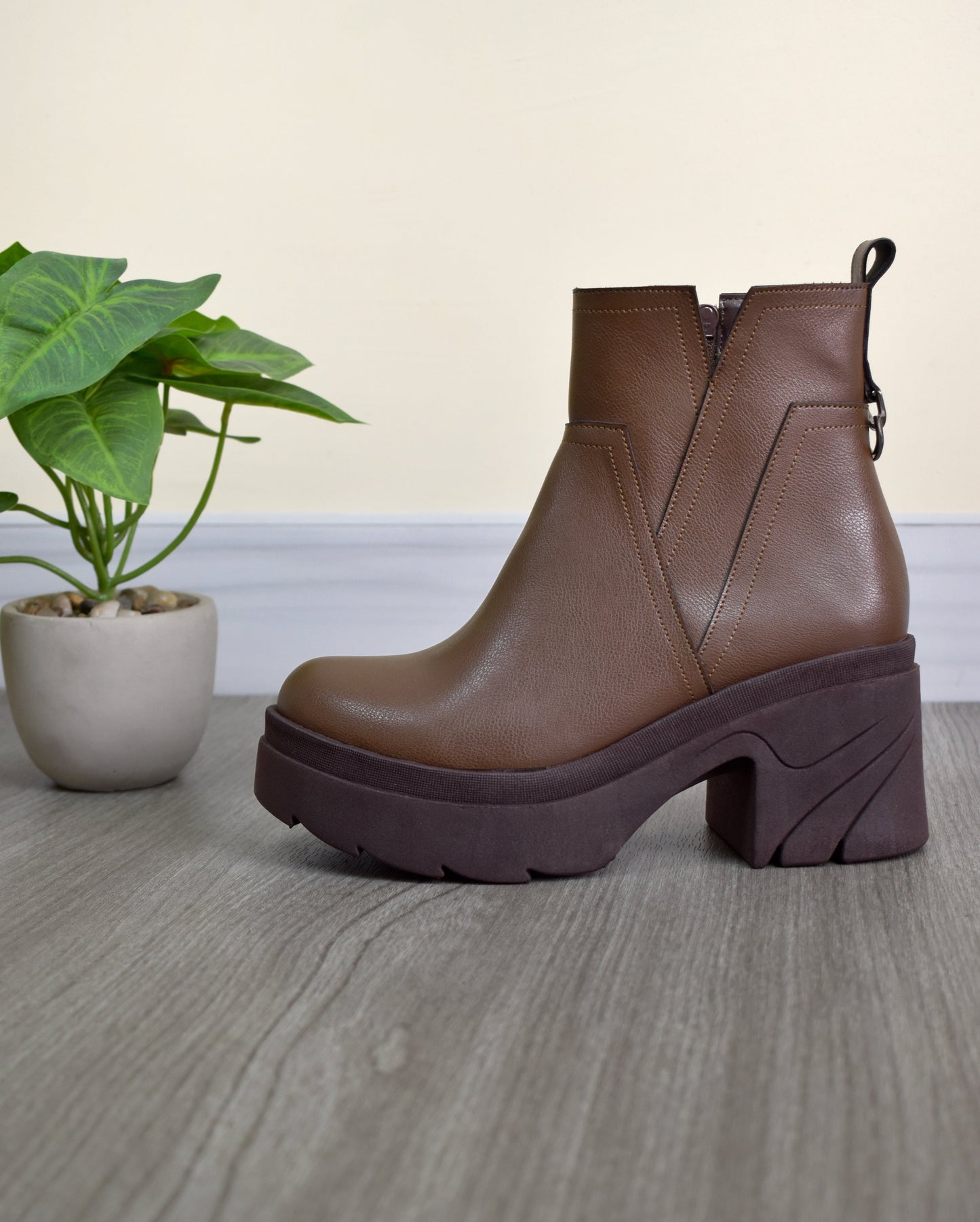 LUNA BOOTS