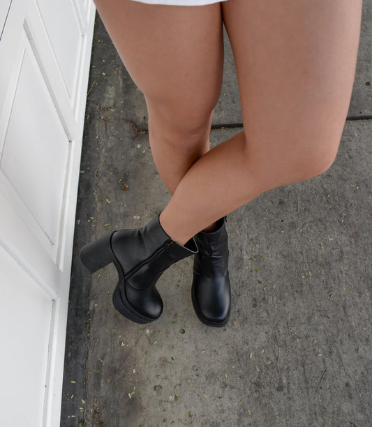 LILY BOOTS negro