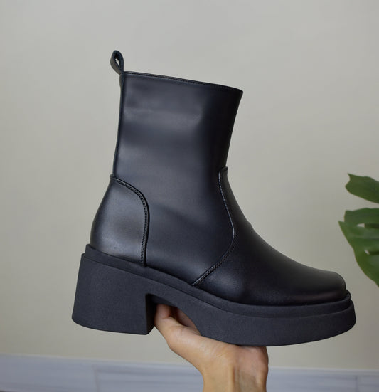 ALYS boots negro