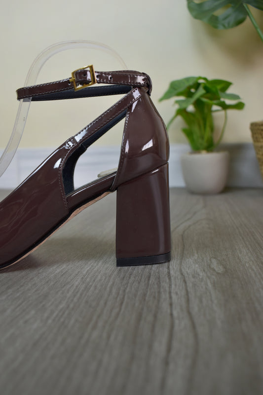 Stilettos KALI chocolate charol