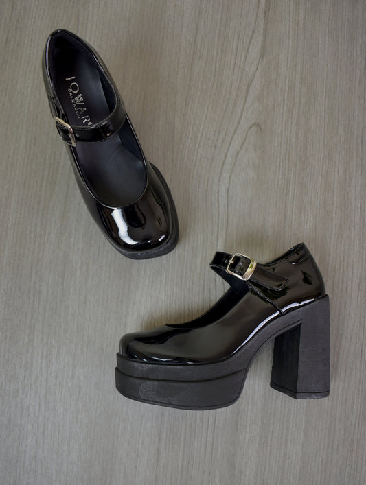 Plataformas BELLA negro Charol