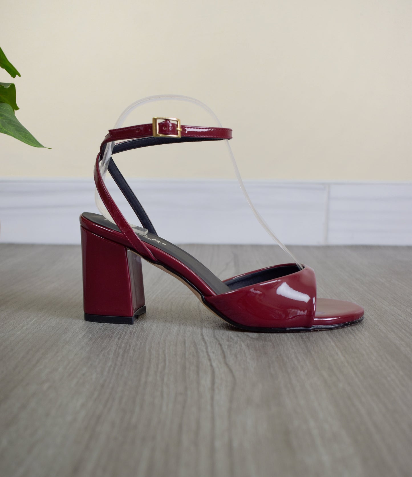 Sandalias CATALINA vino