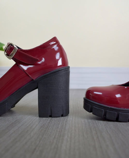 BELLA LOW Vino Charol