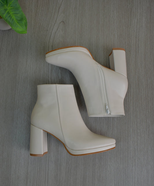 VIENNA boots hueso