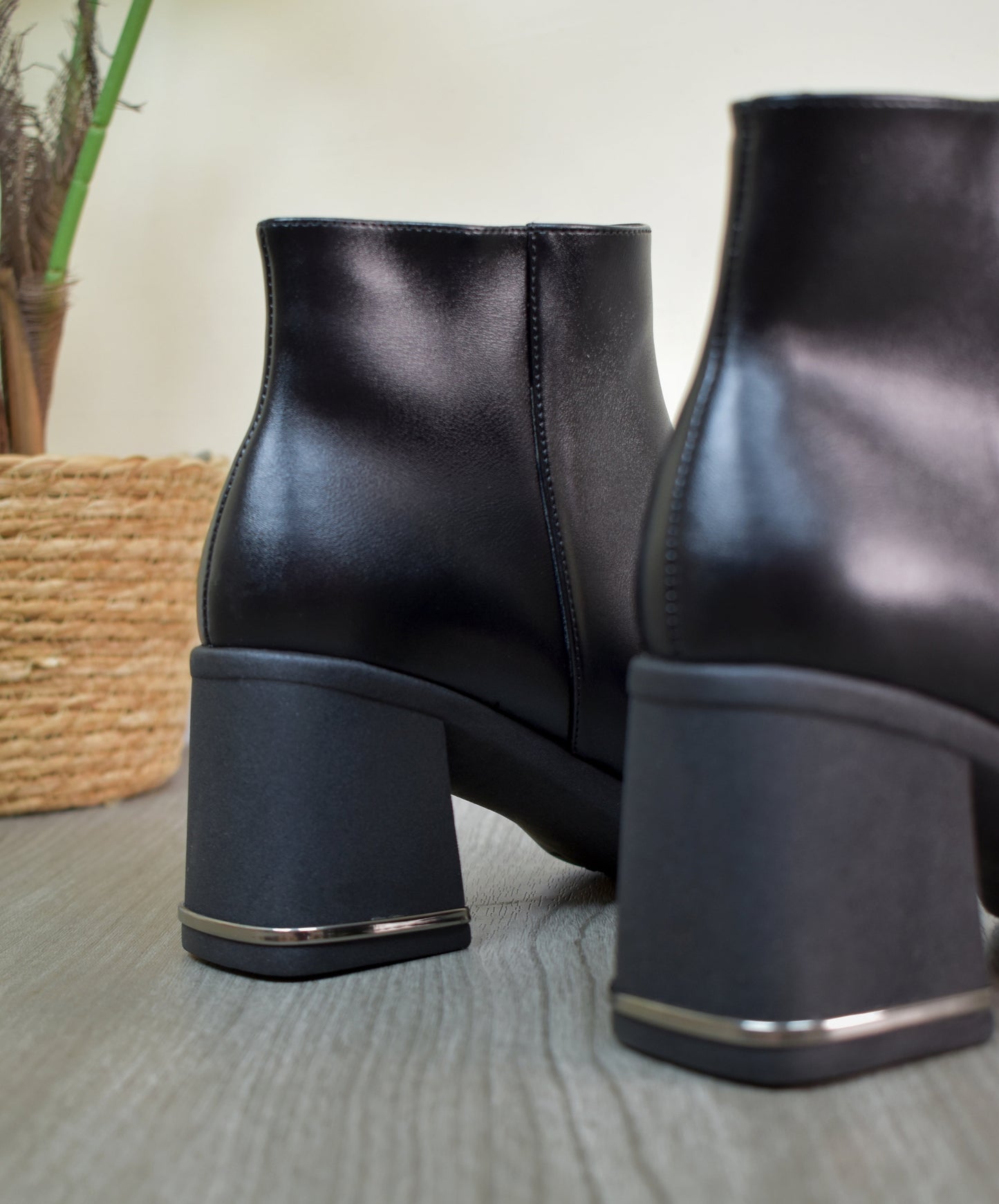 EMILY BOOTS