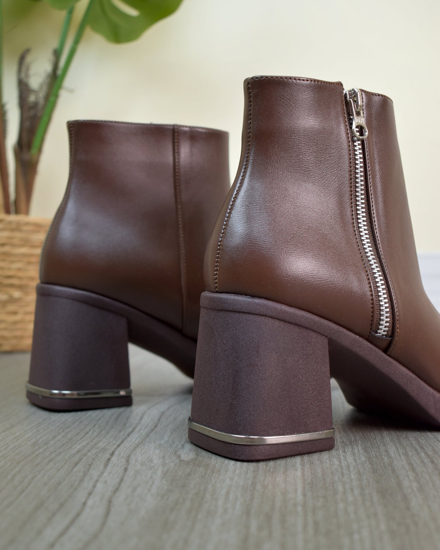 EMILY BOOTS