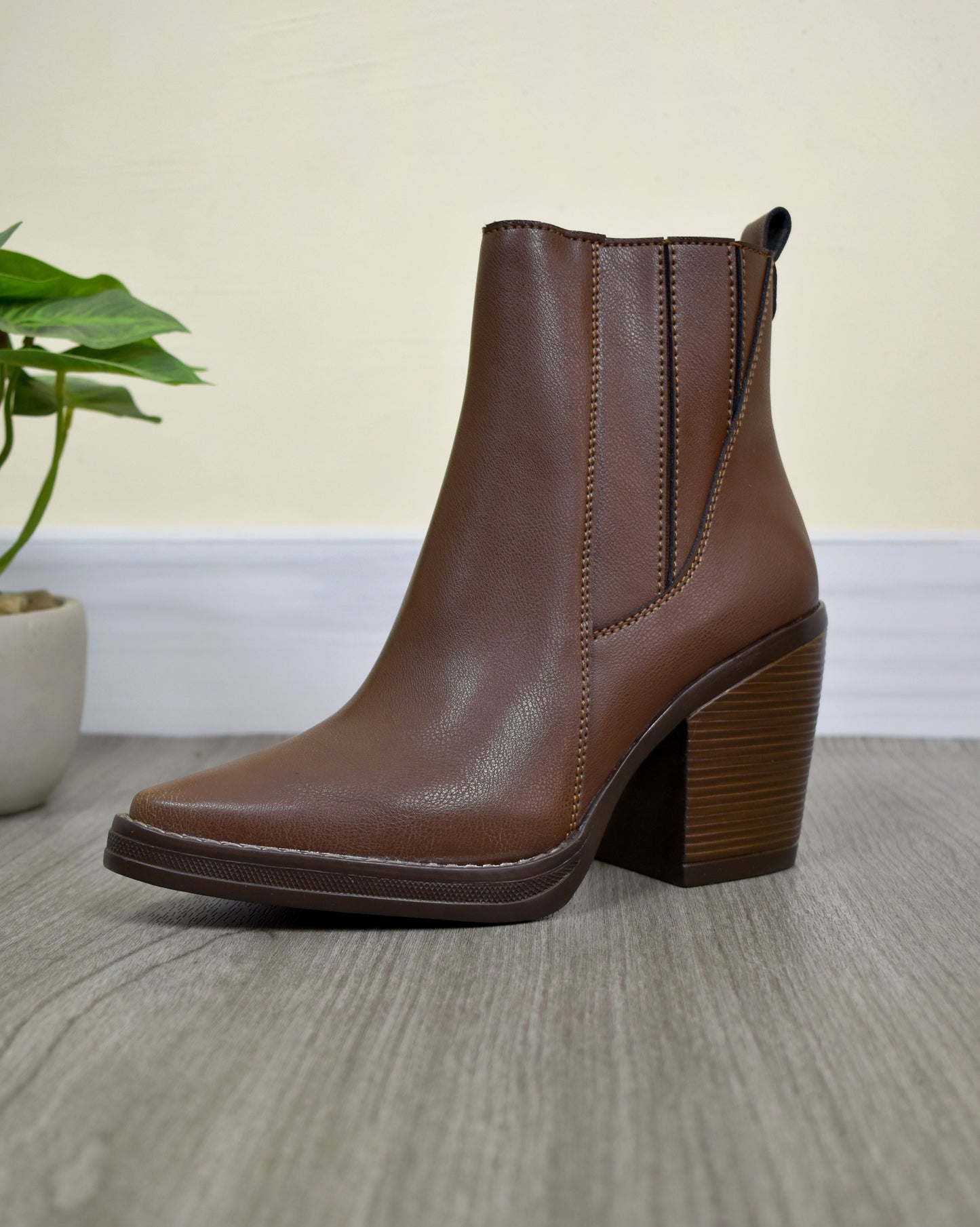AMANDA boots chocolate