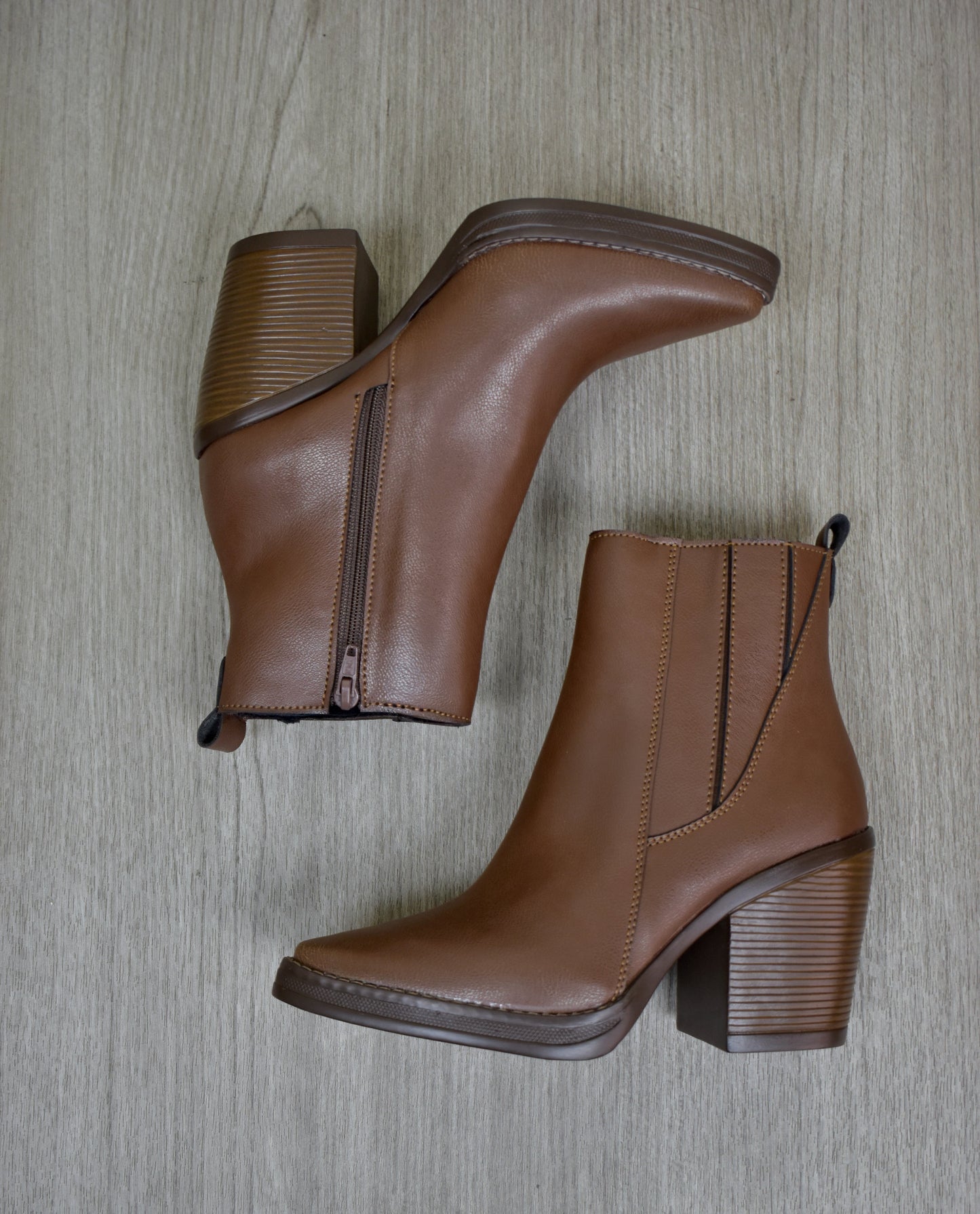 AMANDA boots chocolate