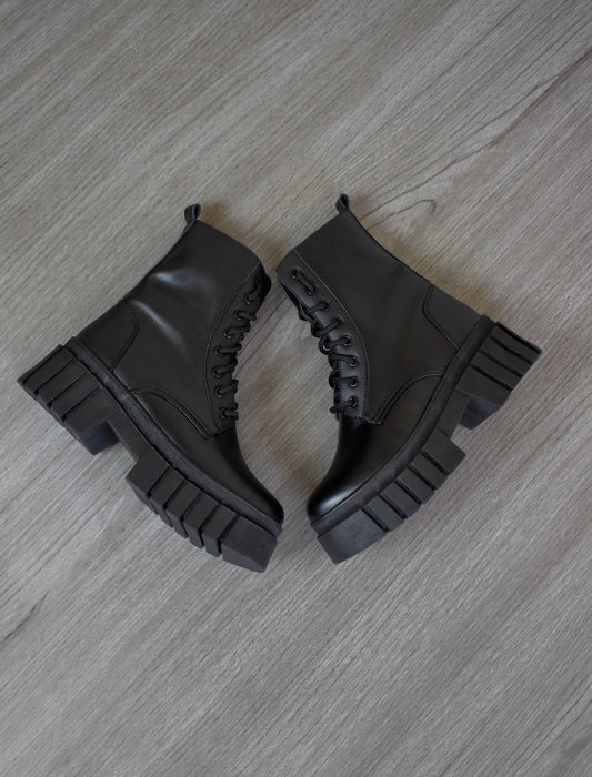 ALANA boots negro liso