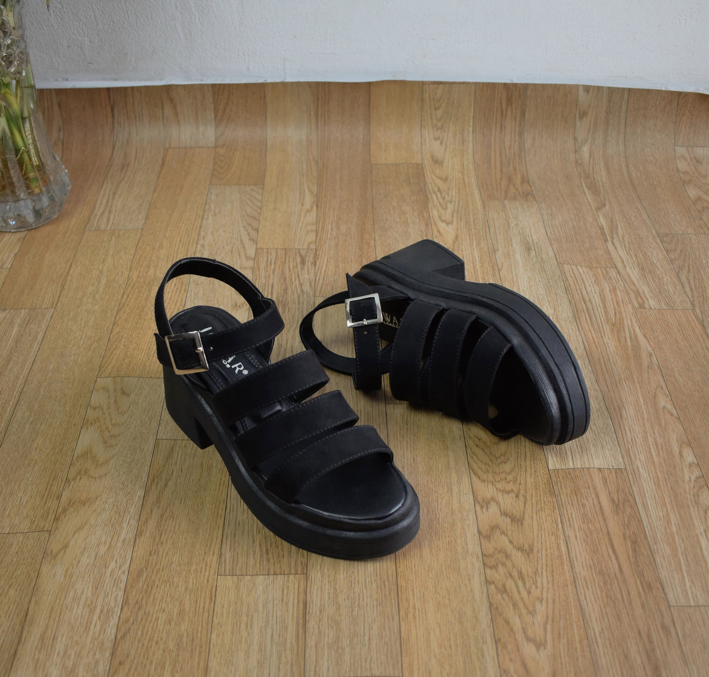 Sandalias MADDY negro