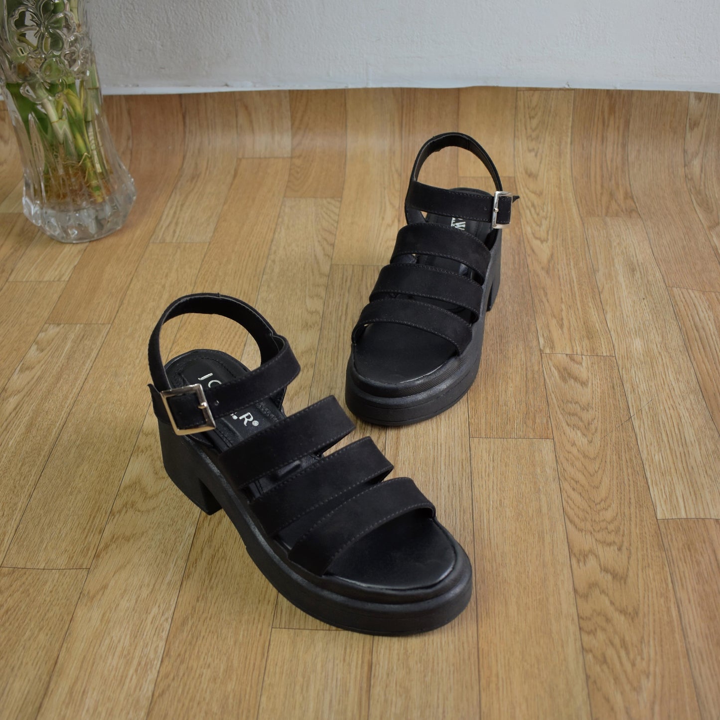 Sandalias MADDY negro